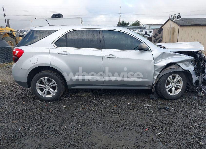 Photo 13 of 2017 Chevrolet Equinox LS (VIN 2GNALBEK5H1581682)