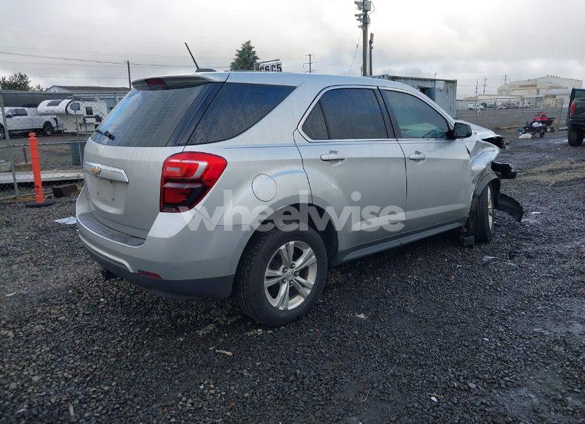 Photo 4 of 2017 Chevrolet Equinox LS (VIN 2GNALBEK5H1581682)