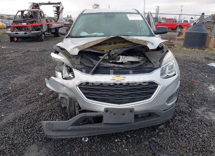 Photo 6 of 2017 Chevrolet Equinox LS (VIN 2GNALBEK5H1581682)
