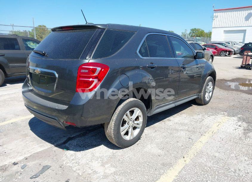 Photo 4 of 2017 Chevrolet Equinox LS (VIN 2GNALBEK5H6126883)