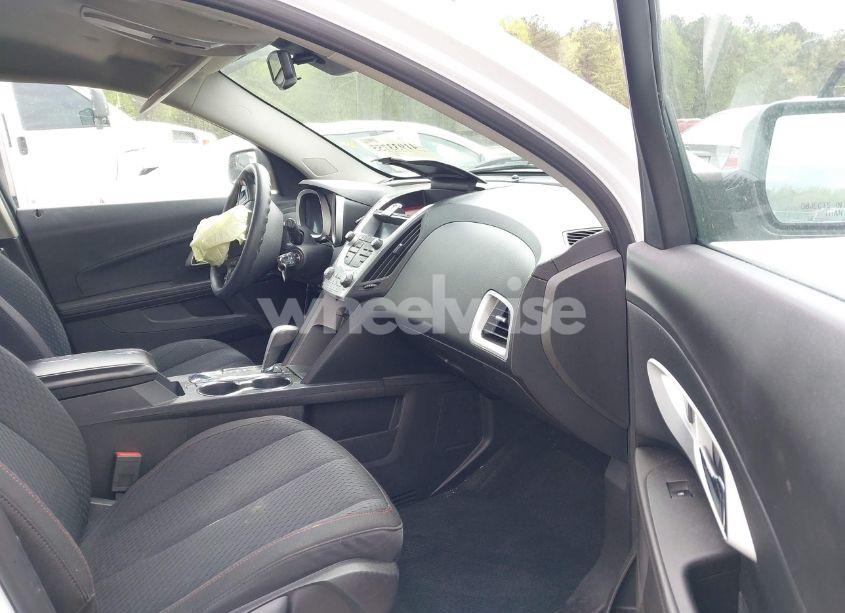 Photo 5 of 2012 Chevrolet Equinox LS (VIN 2GNALBEK6C1160692)