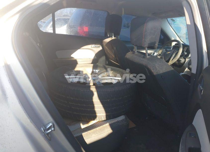 Photo 8 of 2012 Chevrolet Equinox LS (VIN 2GNALBEK6C1243846)