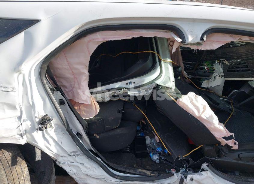 Photo 8 of 2012 Chevrolet Equinox LS (VIN 2GNALBEK6C6344761)