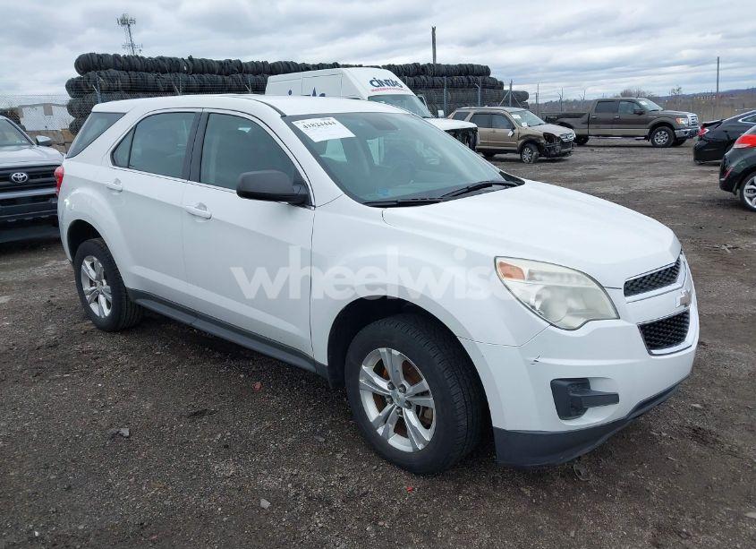 2012 Chevrolet Equinox LS (VIN 2GNALBEK6C6345425) main photo