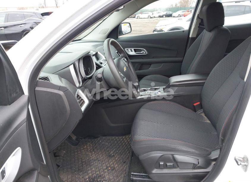 Photo 13 of 2012 Chevrolet Equinox LS (VIN 2GNALBEK6C6345425)