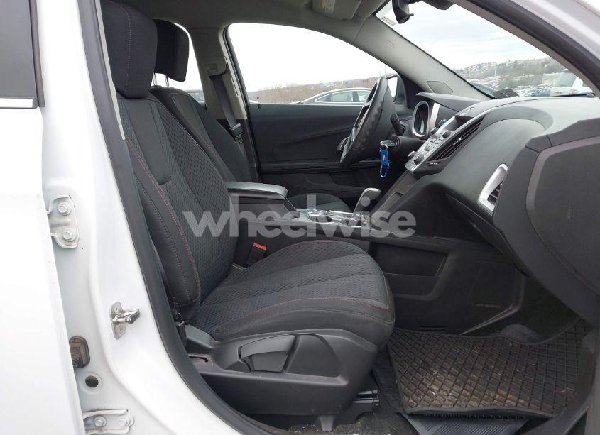Photo 5 of 2012 Chevrolet Equinox LS (VIN 2GNALBEK6C6345425)