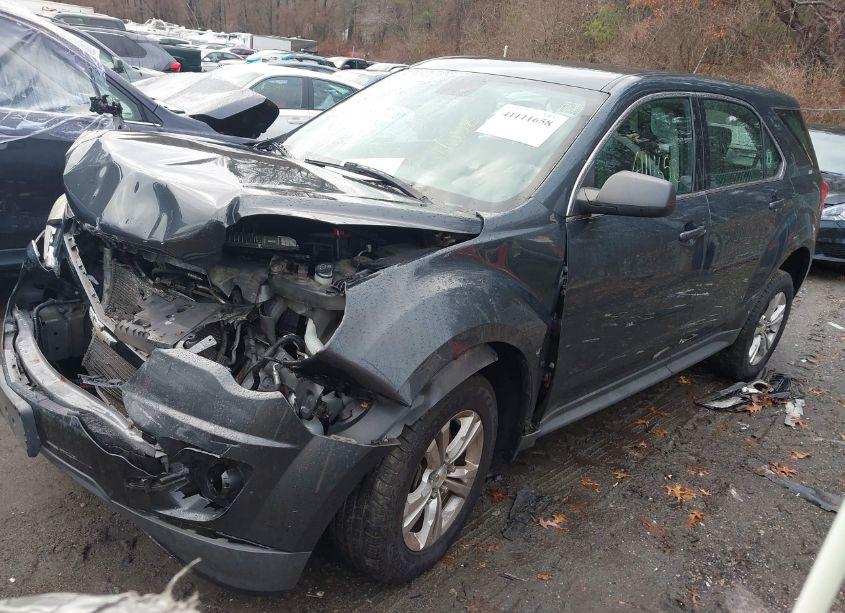 Photo 2 of 2013 Chevrolet Equinox LS (VIN 2GNALBEK6D1143991)