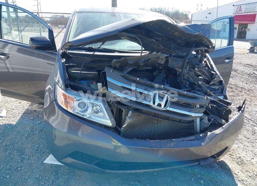 Photo 6 of 2013 Chevrolet Equinox LS (VIN 2GNALBEK6D1167188)