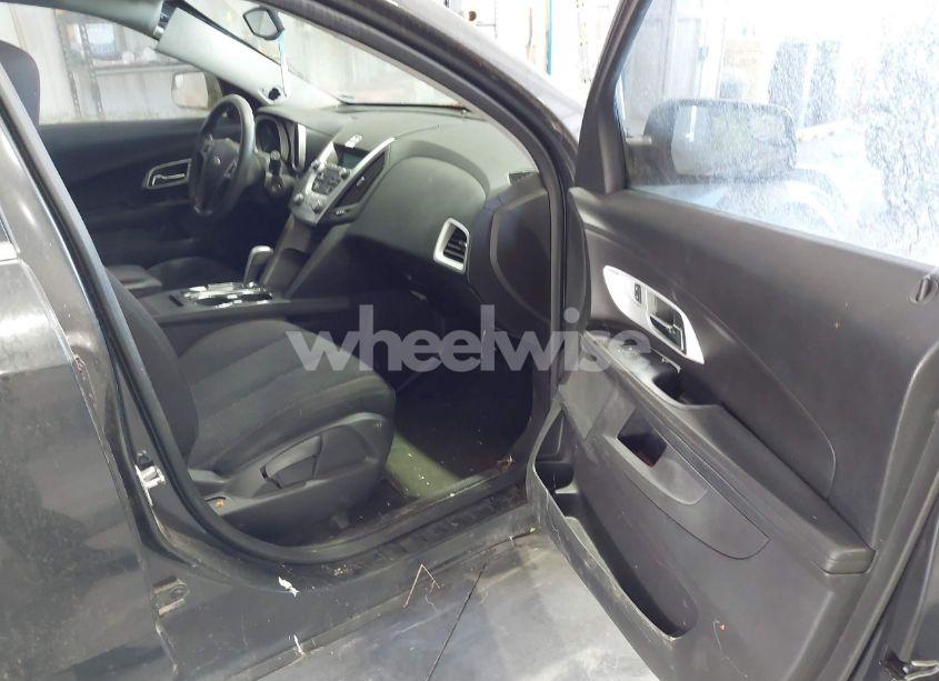 2013 Chevrolet Equinox LS (VIN 2GNALBEK6D6243558) main photo