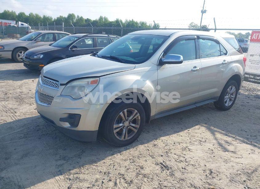 Photo 2 of 2013 Chevrolet Equinox LS (VIN 2GNALBEK6D6310627)