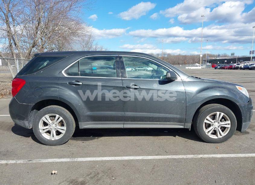 Photo 13 of 2013 Chevrolet Equinox LS (VIN 2GNALBEK6D6318713)