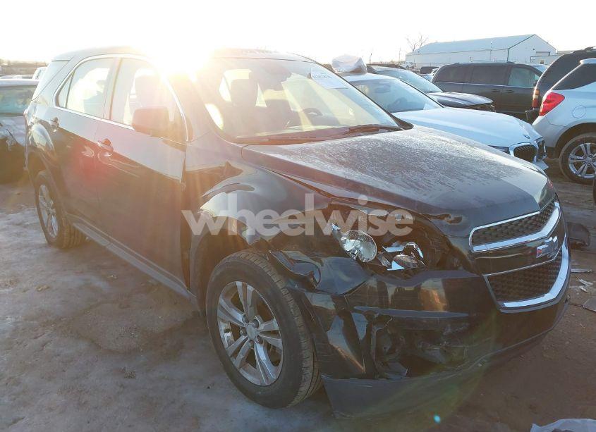 2013 Chevrolet Equinox LS (VIN 2GNALBEK6D6326228) main photo
