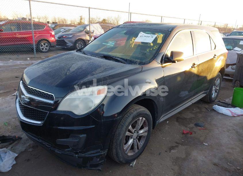 Photo 2 of 2013 Chevrolet Equinox LS (VIN 2GNALBEK6D6326228)