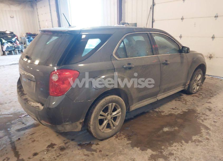 Photo 4 of 2013 Chevrolet Equinox LS (VIN 2GNALBEK6D6358144)