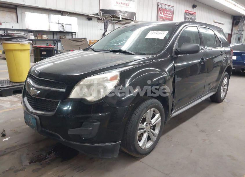 Photo 2 of 2013 Chevrolet Equinox LS (VIN 2GNALBEK6D6376207)