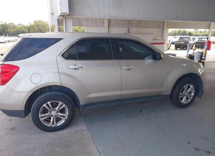 Photo 13 of 2013 Chevrolet Equinox LS (VIN 2GNALBEK6D6421159)