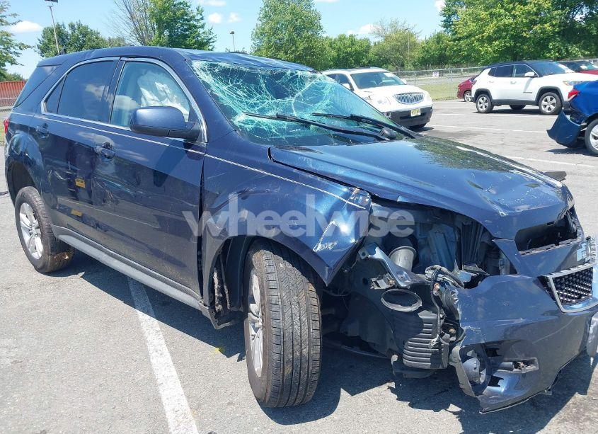 2015 Chevrolet Equinox LT (VIN 2GNALBEK6F1125980) main photo