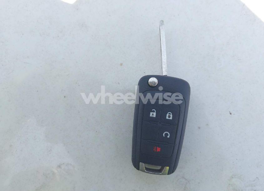 Photo 11 of 2015 Chevrolet Equinox LT (VIN 2GNALBEK6F1125980)