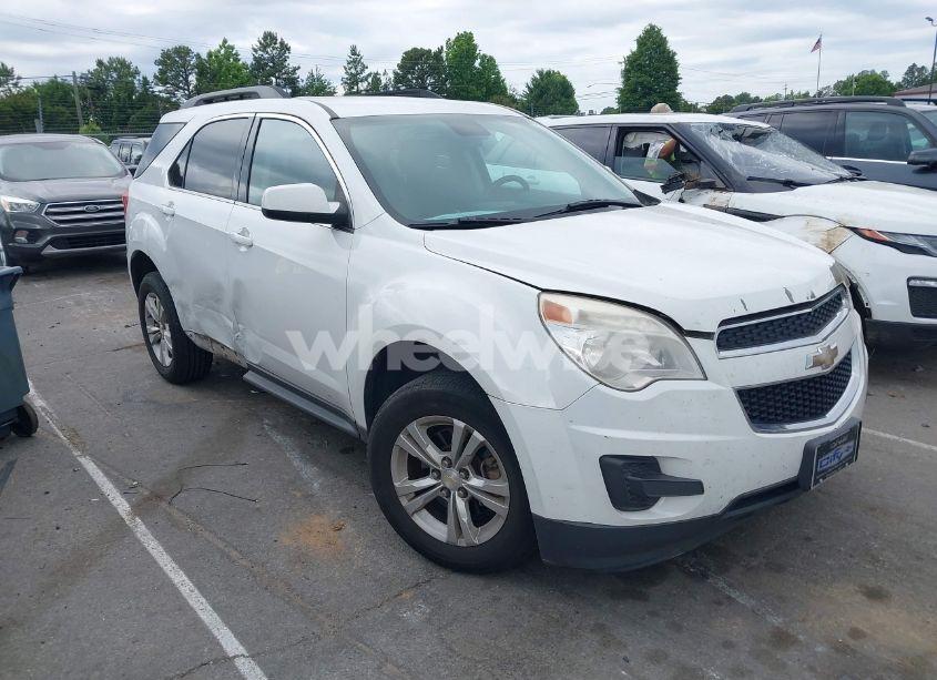 2015 Chevrolet Equinox 1LT (VIN 2GNALBEK6F6140899) main photo