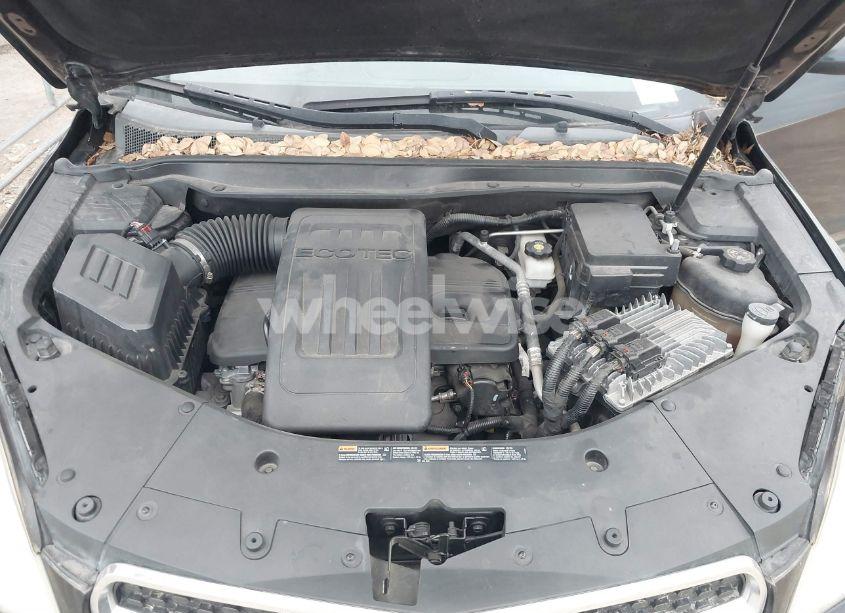 Photo 10 of 2015 Chevrolet Equinox 1LT (VIN 2GNALBEK6F6193988)