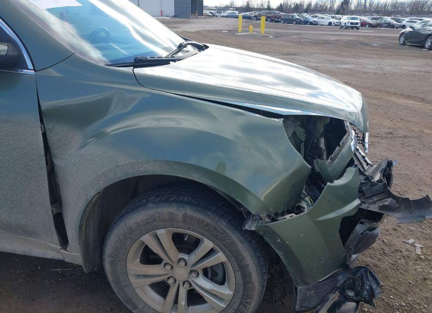 Photo 6 of 2015 Chevrolet Equinox 1LT (VIN 2GNALBEK6F6350161)