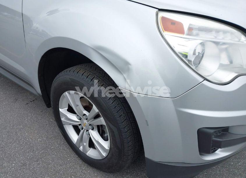 Photo 6 of 2015 Chevrolet Equinox 1LT (VIN 2GNALBEK6F6418118)