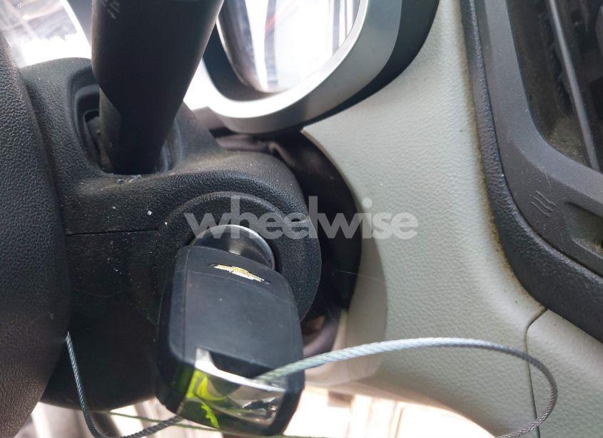 Photo 11 of 2016 Chevrolet Equinox LS (VIN 2GNALBEK6G1109053)