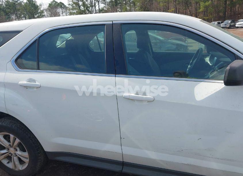 Photo 13 of 2016 Chevrolet Equinox LS (VIN 2GNALBEK6G1109053)