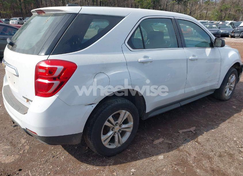 Photo 4 of 2016 Chevrolet Equinox LS (VIN 2GNALBEK6G1109053)