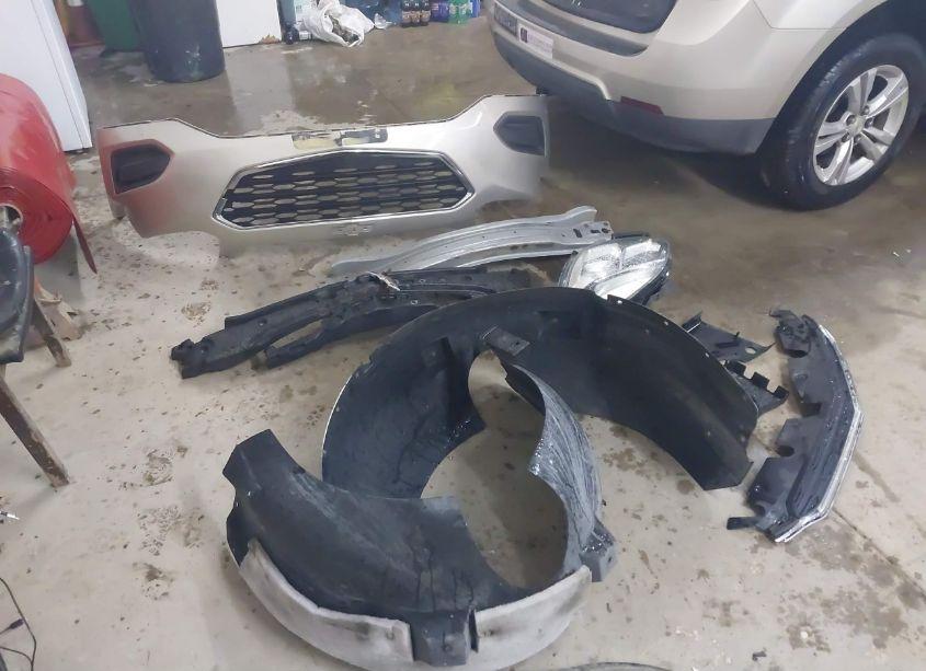 Photo 12 of 2016 Chevrolet Equinox LS (VIN 2GNALBEK6G1117668)