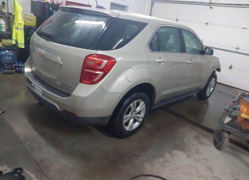 Photo 4 of 2016 Chevrolet Equinox LS (VIN 2GNALBEK6G1117668)