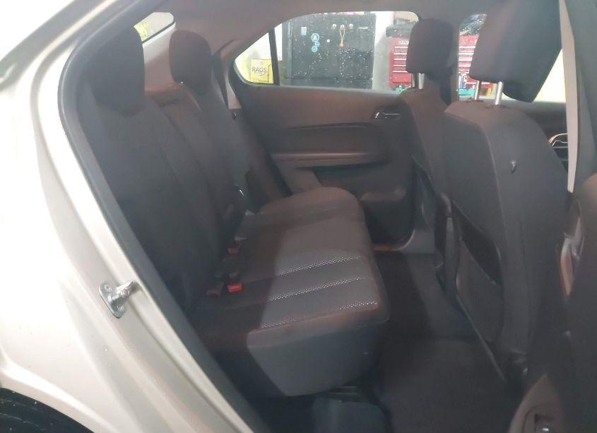 Photo 8 of 2016 Chevrolet Equinox LS (VIN 2GNALBEK6G1117668)