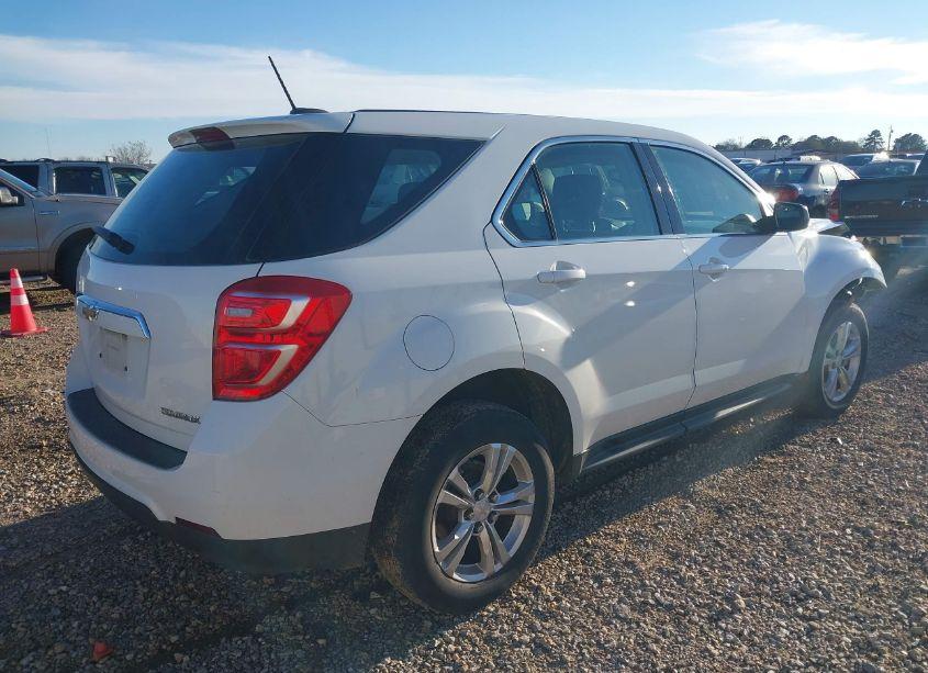 Photo 4 of 2016 Chevrolet Equinox LS (VIN 2GNALBEK6G1134602)