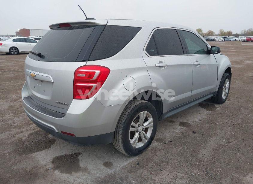 Photo 4 of 2016 Chevrolet Equinox LS (VIN 2GNALBEK6G1148788)