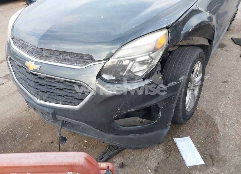 Photo 6 of 2017 Chevrolet Equinox LS (VIN 2GNALBEK6H1528392)