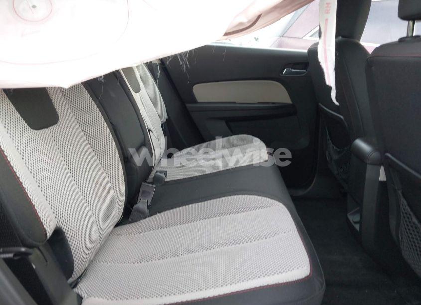 Photo 8 of 2017 Chevrolet Equinox LS (VIN 2GNALBEK6H1528392)