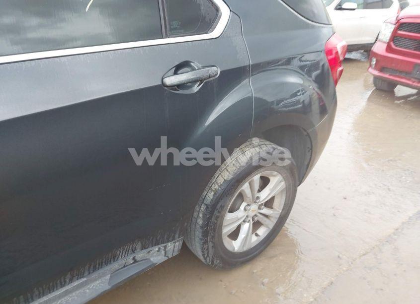 Photo 6 of 2017 Chevrolet Equinox LS (VIN 2GNALBEK6H1544074)