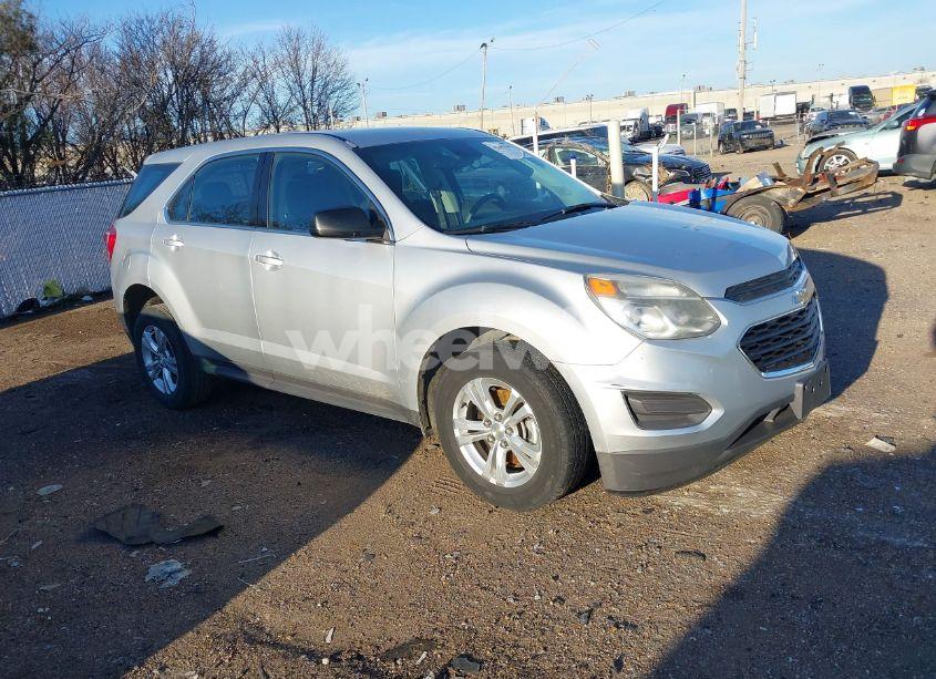 2017 Chevrolet Equinox LS (VIN 2GNALBEK6H1546696) main photo