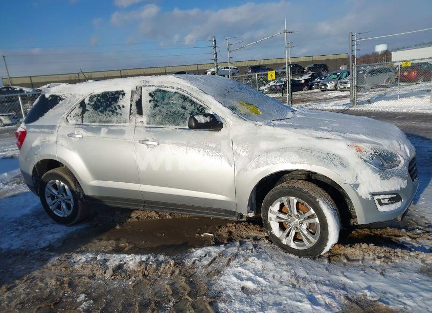 Photo 13 of 2017 Chevrolet Equinox LS (VIN 2GNALBEK6H1565894)