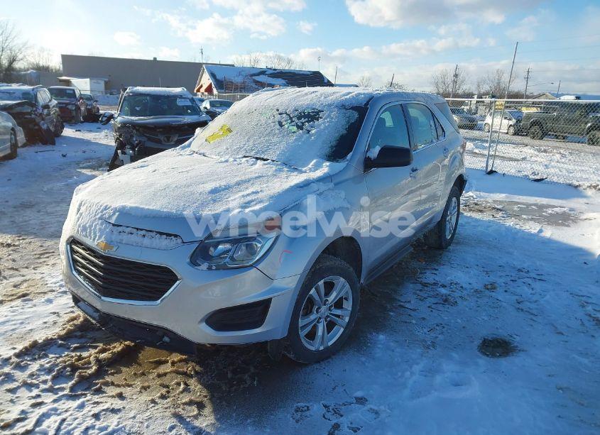 Photo 2 of 2017 Chevrolet Equinox LS (VIN 2GNALBEK6H1565894)