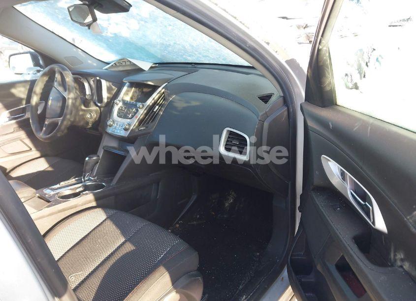 Photo 5 of 2017 Chevrolet Equinox LS (VIN 2GNALBEK6H1565894)