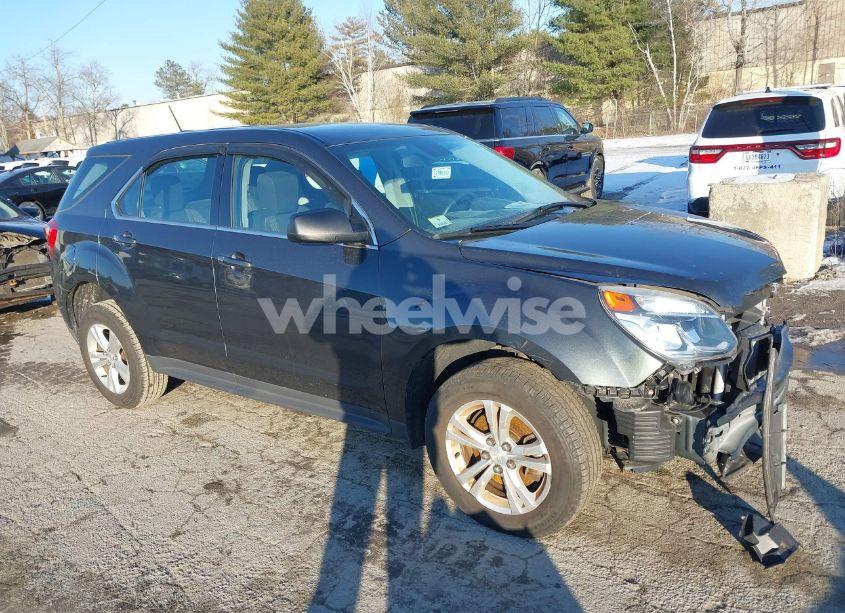2017 Chevrolet Equinox LS (VIN 2GNALBEK6H1597325) main photo
