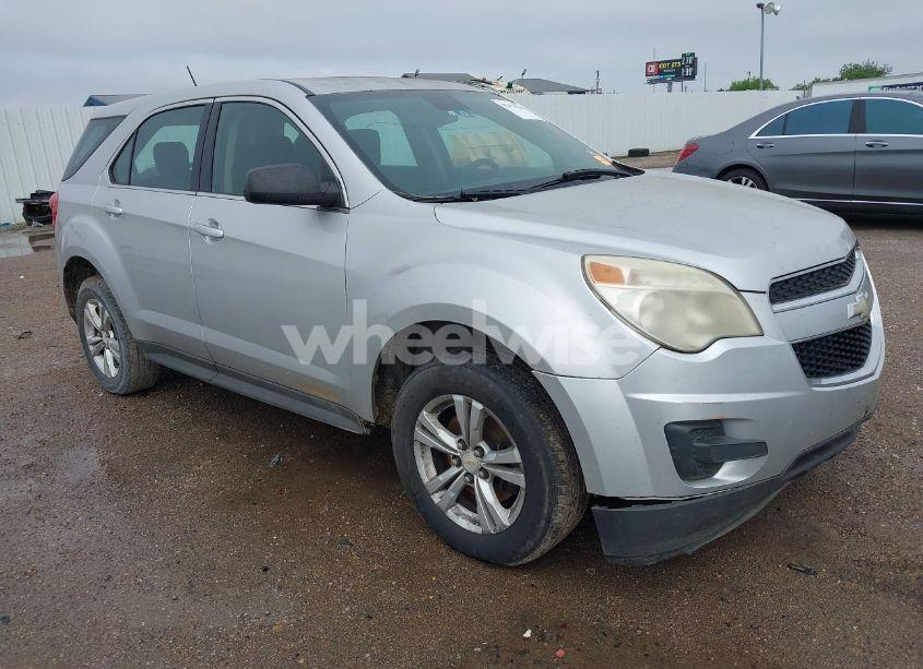 2013 Chevrolet Equinox LS (VIN 2GNALBEK7D1113690) main photo