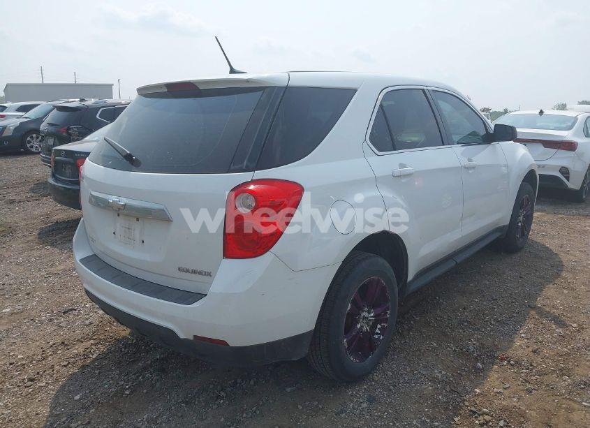 Photo 4 of 2013 Chevrolet Equinox LS (VIN 2GNALBEK7D1184369)
