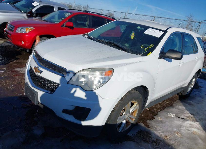 Photo 2 of 2013 Chevrolet Equinox LS (VIN 2GNALBEK7D6280182)