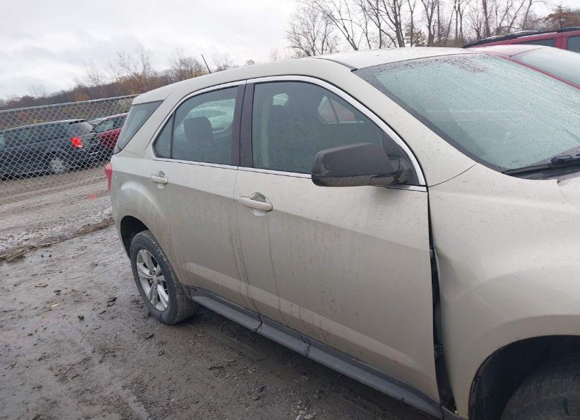 Photo 13 of 2013 Chevrolet Equinox LS (VIN 2GNALBEK7D6316954)