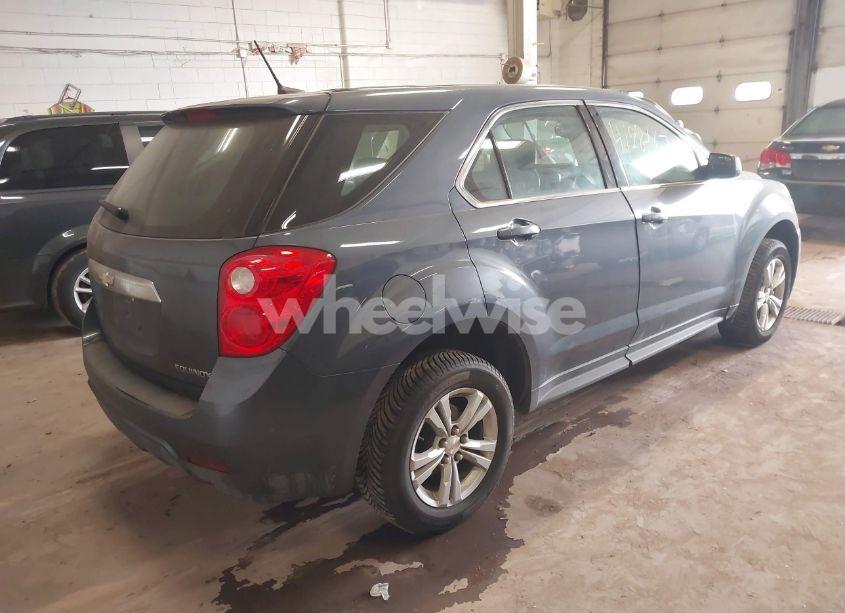 Photo 4 of 2013 Chevrolet Equinox LS (VIN 2GNALBEK7D6326724)