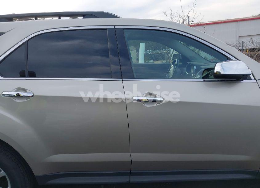 Photo 13 of 2015 Chevrolet Equinox 1LT (VIN 2GNALBEK7F1146580)