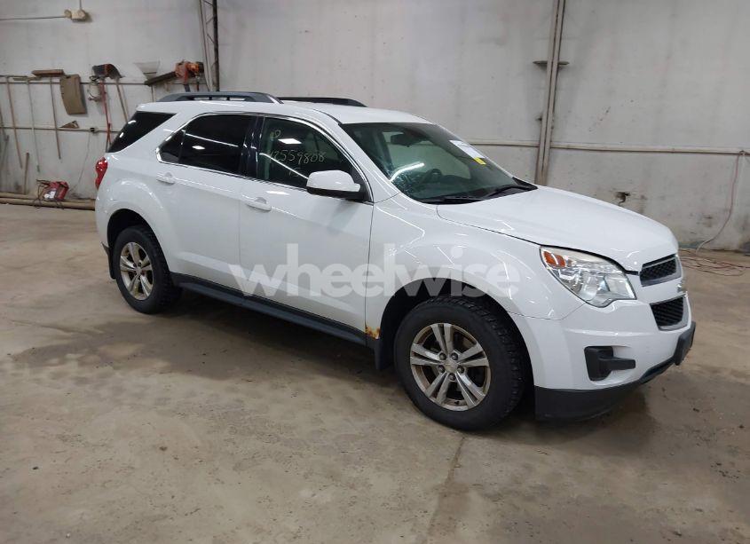 2015 Chevrolet Equinox 1LT (VIN 2GNALBEK7F1161421) main photo