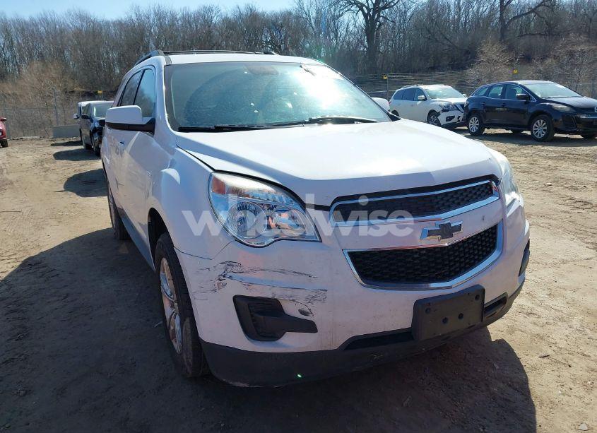2015 Chevrolet Equinox 1LT (VIN 2GNALBEK7F6102971) main photo